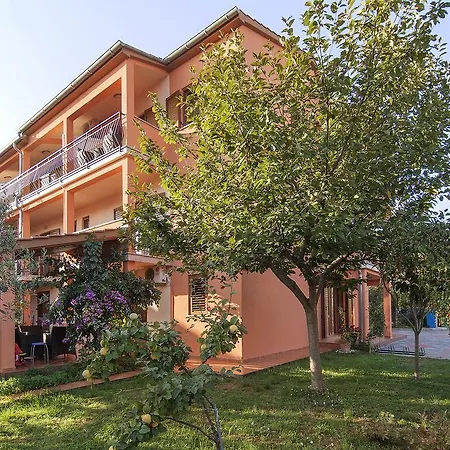 Apartman Cvek