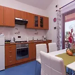Cvek בית הארחה 4*