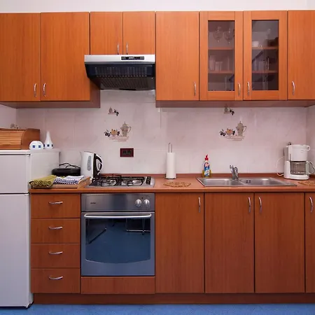 Gostinjska kuća Cvek